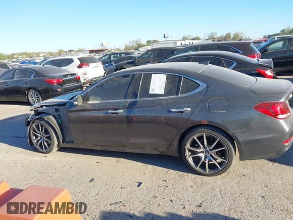 ✅ 2019 Genesis G70 Advanced • VIN: KMTG44LA3KU026670 • Lot: 41814058. Listed on IAAI with 20,118 mi. Free auction sales archive from the USA and detailed vehicle history report at DreamBid. Image 15.