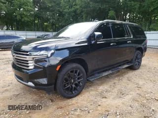 ✅ 2022 Chevrolet Suburban High Country • VIN: 1GNSKGKL4NR167667 • Lot: 59967575. Wystawiony na Copart z przebiegiem 45 694 mil. Bezpłatny archiwum sprzedaży aukcyjnych z USA i szczegółowy raport historii pojazdu na DreamBid. Zdjęcie 1.