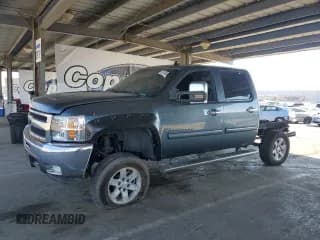 ✅ 2010 Chevrolet Silverado 1500 LT • VIN: 3GCRCSE08AG250246 • Лот: 65196255. Опубликован ранее на Copart с пробегом 144 139 миль. Бесплатный доступ к архиву аукционных продаж из США и подробный отчёт об истории автомобиля на DreamBid. Изображение 1.