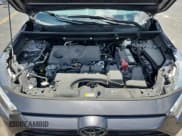 ✅ 2024 Toyota RAV4 XLE • VIN: 2T3W1RFV0RC261086 • Lot: 61905895. Wystawiony na Copart z przebiegiem 28 145 mil. Bezpłatny archiwum sprzedaży aukcyjnych z USA i szczegółowy raport historii pojazdu na DreamBid. Zdjęcie 11.