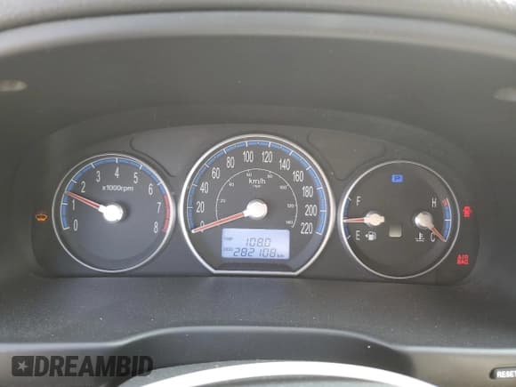 ✅ 2009 Hyundai Santa Fe GL 5Pass • VIN: 5NMSG13E99H322649 • Lot: 69105125. Listed on Copart with 282,108 mi. Free auction sales archive from the USA and detailed vehicle history report at DreamBid. Image 9.