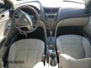 ✅ 2017 Hyundai Accent SE • VIN: KMHCT4AE9HU296920 • Лот: 71635904. Опубликован ранее на Copart с пробегом 167 957 миль. Бесплатный доступ к архиву аукционных продаж из США и подробный отчёт об истории автомобиля на DreamBid. Изображение 8.