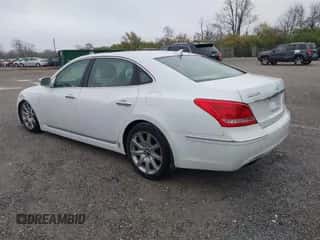 2013 Hyundai Equus Signature z VIN KMHGH4JH6DU063889, wystawiony jako IAAI lot #40782294 z przebiegiem 81 631 mil mil oraz . Historia ofert i sprzedaży dostępna na DreamBid. Obrazek 3.