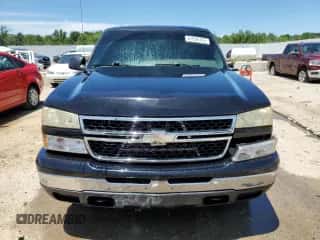✅ 2006 Chevrolet Silverado 1500 LT1 • VIN: 2GCEC13T361219279 • Lot: 61096704. Wystawiony na Copart z przebiegiem 239 615 mil mil. Skorzystaj z bezpłatnego archiwum sprzedaży aukcyjnych z USA i zobacz szczegółowy raport historii pojazdu na DreamBid. Zdjęcie 5.