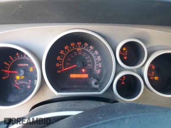 ✅ 2012 Toyota Tundra • VIN: 5TFUM5F13CX037607 • Lot: 87016945. Listed on Copart with 359,005 mi. Free auction sales archive from the USA and detailed vehicle history report at DreamBid. Image 9.