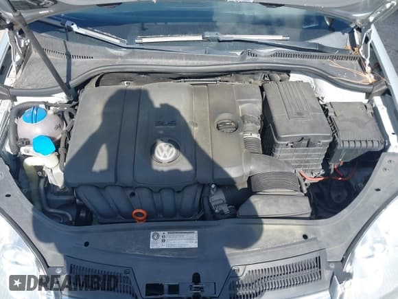 ✅ 2010 Volkswagen Jetta Limited Edition • VIN: 3VWRX7AJ9AM153376 • Lot: 42071582. Listed on IAAI with 205,349 mi. Free auction sales archive from the USA and detailed vehicle history report at DreamBid. Image 10.