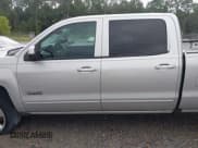 ✅ 2018 Chevrolet Silverado 1500 LT • VIN: 1GCPCREC2JF216332 • Lot: 42790355. Wystawiony na IAAI z przebiegiem 144 218 mil. Bezpłatny archiwum sprzedaży aukcyjnych z USA i szczegółowy raport historii pojazdu na DreamBid. Zdjęcie 14.