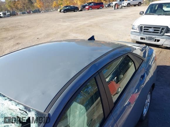 ✅ 2021 Hyundai Elantra SE • VIN: KMHLL4AG2MU155103 • Lot: 43598780. Listed on IAAI with 69,604 mi. Free auction sales archive from the USA and detailed vehicle history report at DreamBid. Image 20.