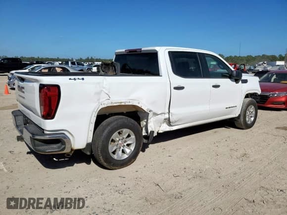 ✅ 2024 GMC Sierra 1500 Pro • VIN: 1GTUUAED9RZ117835 • Lot: 92025485. Wystawiony na Copart z przebiegiem 31 482 mil. Bezpłatny archiwum sprzedaży aukcyjnych z USA i szczegółowy raport historii pojazdu na DreamBid. Zdjęcie 3.