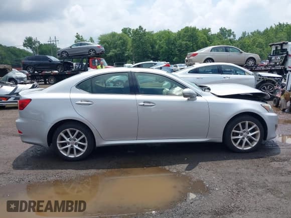 ✅ 2012 Lexus IS 250 • VIN: JTHCF5C28C5054383 • Lot: 42738269. Listed on IAAI with 122,959 mi. Free auction sales archive from the USA and detailed vehicle history report at DreamBid. Image 13.