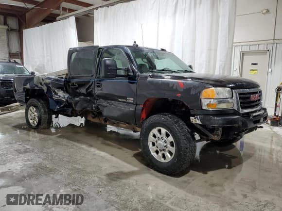 ✅ 2003 GMC Sierra 2500HD SLT • VIN: 1GTHK23103F107158 • Lot: 50429915. Listed on Copart with Not provided. Free auction sales archive from the USA and detailed vehicle history report at DreamBid. Image 4.