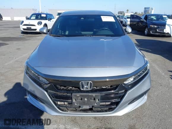 2018 Honda Accord Sport z VIN 1HGCV1F35JA266889, wystawiony jako IAAI lot #43383338 z przebiegiem 64 603 mil mil oraz . Historia ofert i sprzedaży dostępna na DreamBid. Obrazek 12.