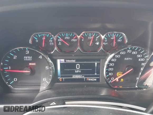 ✅ 2014 Chevrolet Silverado 1500 LT • VIN: 1GCRCREC6EZ134763 • Lot: 43318462. Wystawiony na IAAI z przebiegiem 208 862 mil. Bezpłatny archiwum sprzedaży aukcyjnych z USA i szczegółowy raport historii pojazdu na DreamBid. Zdjęcie 7.