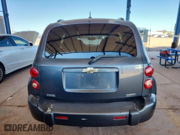 ✅ 2010 Chevrolet HHR LS • VIN: 3GNBAADB8AS548613 • Lot: 85297765. Wystawiony na Copart z przebiegiem 116 955 mil. Bezpłatny archiwum sprzedaży aukcyjnych z USA i szczegółowy raport historii pojazdu na DreamBid. Zdjęcie 6.