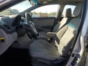 ✅ 2017 Hyundai Accent SE • VIN: KMHCT4AE9HU274366 • Лот: 78539374. Опубликован ранее на Copart с пробегом 103 572 миль. Бесплатный доступ к архиву аукционных продаж из США и подробный отчёт об истории автомобиля на DreamBid. Изображение 7.