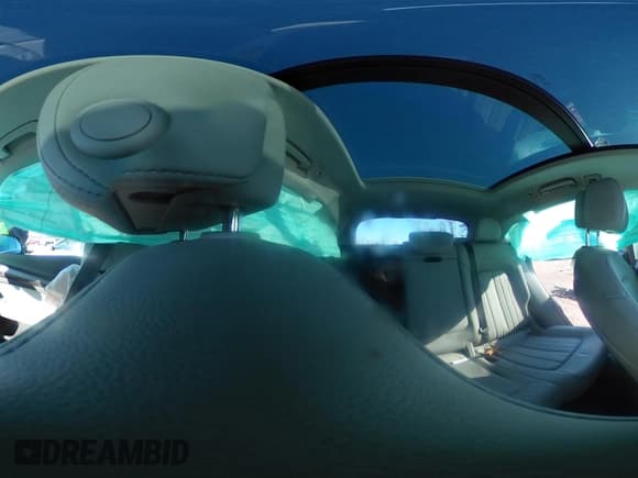 ✅ 2022 Audi Q5 S line Premium Plus • VIN: WA1EAAFY7N2113875 • Lot: 43827928. Wystawiony na IAAI z przebiegiem 45 581 mil. Bezpłatny archiwum sprzedaży aukcyjnych z USA i szczegółowy raport historii pojazdu na DreamBid. Zdjęcie 18.