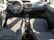 ✅ 2014 Toyota Yaris L • VIN: VNKKTUD30EA007406 • Lot: 81461185. Wystawiony na Copart z przebiegiem 197 196 mil. Bezpłatny archiwum sprzedaży aukcyjnych z USA i szczegółowy raport historii pojazdu na DreamBid. Zdjęcie 8.