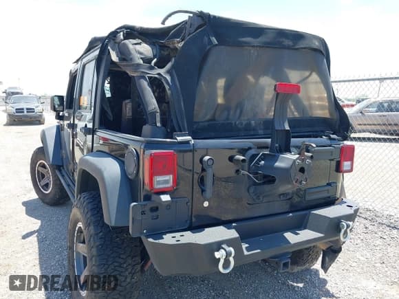 ✅ 2016 Jeep Wrangler Unlimited Rubicon • VIN: 1C4HJWFG8GL291198 • Lot: 42243614. Listed on IAAI with 118,571 mi. Free auction sales archive from the USA and detailed vehicle history report at DreamBid. Image 16.