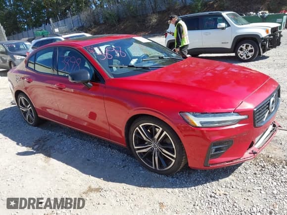 ✅ 2019 Volvo S60 R-Design • VIN: 7JRA22TM0KG007258 • Лот: 43433898. Опубликован ранее на IAAI с пробегом 78 299 миль. Бесплатный доступ к архиву аукционных продаж из США и подробный отчёт об истории автомобиля на DreamBid. Изображение 1.