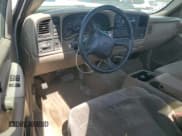 ✅ 2001 Chevrolet Silverado 2500HD LS • VIN: 1GCHK24191E301026 • Лот: 71162635. Опубликован ранее на Copart с пробегом 222 237 миль. Бесплатный доступ к архиву аукционных продаж из США и подробный отчёт об истории автомобиля на DreamBid. Изображение 8.