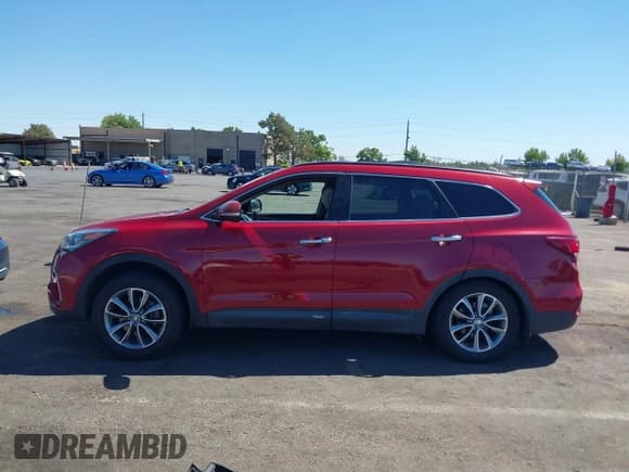 ✅ 2017 Hyundai Santa Fe SE • VIN: KM8SN4HF7HU250930 • Лот: 43042172. Опубликован ранее на IAAI с пробегом 119 030 миль. Бесплатный доступ к архиву аукционных продаж из США и подробный отчёт об истории автомобиля на DreamBid. Изображение 14.