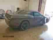 2018 Dodge Challenger SXT z VIN 2C3CDZAG7JH303067, wystawiony jako Copart lot #85004405 z przebiegiem 143 762 mil mil oraz Czysty tytuł • Clean title. Historia ofert i sprzedaży dostępna na DreamBid. Obrazek 3.