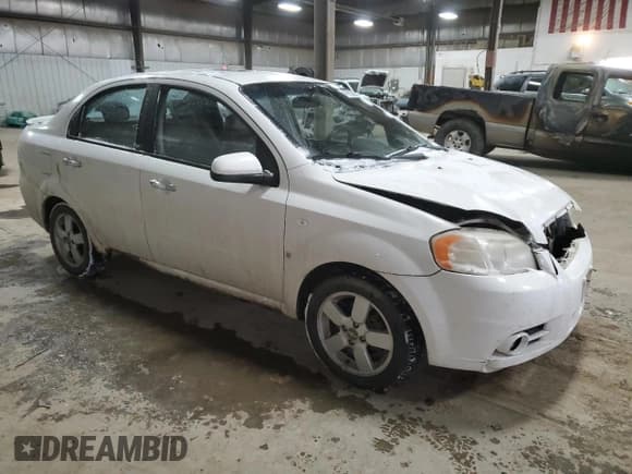 ✅ 2008 Chevrolet Aveo LT • VIN: KL1TG56618B142964 • Lot: 41903395. Wystawiony na Copart z przebiegiem 181 408 mil. Bezpłatny archiwum sprzedaży aukcyjnych z USA i szczegółowy raport historii pojazdu na DreamBid. Zdjęcie 4.