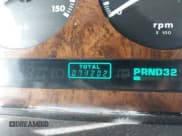 ✅ 1989 Jaguar XJ • VIN: SAJHY1541KC567978 • Lot: 42153607. Listed on IAAI with 74,202 mi. Free auction sales archive from the USA and detailed vehicle history report at DreamBid. Image 7.