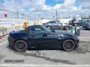 ✅ 2016 Mazda MX-5 Miata Club • VIN: JM1NDAC78G0115478 • Lot: 41772075. Wystawiony na IAAI z przebiegiem 58 236 mil. Bezpłatny archiwum sprzedaży aukcyjnych z USA i szczegółowy raport historii pojazdu na DreamBid. Zdjęcie 13.