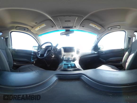 ✅ 2017 Chevrolet Suburban LS • VIN: 1GNSCGKC1HR255223 • Lot: 42754425. Wystawiony na IAAI z przebiegiem 154 612 mil. Bezpłatny archiwum sprzedaży aukcyjnych z USA i szczegółowy raport historii pojazdu na DreamBid. Zdjęcie 18.