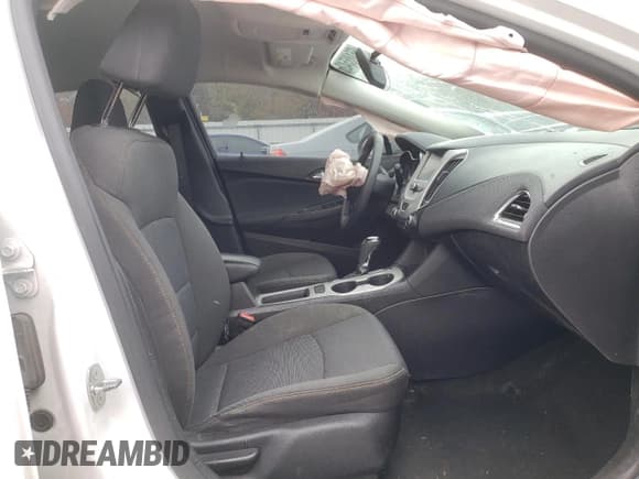 ✅ 2017 Chevrolet Cruze LS • VIN: 1G1BC5SM8H7265242 • Lot: 65186542. Listed on Copart with Not provided. Free auction sales archive from the USA and detailed vehicle history report at DreamBid. Image 5.