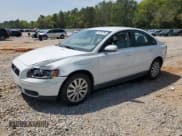 ✅ 2005 Volvo S40 • VIN: YV1MS382952049786 • Lot: 50104795. Wystawiony na Copart z przebiegiem 110 150 mil. Bezpłatny archiwum sprzedaży aukcyjnych z USA i szczegółowy raport historii pojazdu na DreamBid. Zdjęcie 1.