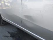 ✅ 2014 Nissan Note S • VIN: 3N1CE2CPXEL399189 • Lot: 43908899. Wystawiony na IAAI z przebiegiem 216 266 mil. Bezpłatny archiwum sprzedaży aukcyjnych z USA i szczegółowy raport historii pojazdu na DreamBid. Zdjęcie 6.