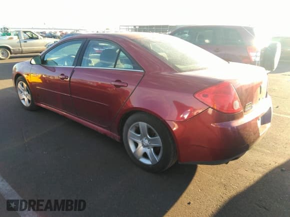 ✅ 2010 Pontiac G6 1SB • VIN: 1G2ZA5E08A4154156 • Lot: 39436479. Wystawiony na IAAI z przebiegiem 141 919 mil. Bezpłatny archiwum sprzedaży aukcyjnych z USA i szczegółowy raport historii pojazdu na DreamBid. Zdjęcie 3.
