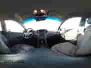 2017 Hyundai Santa Fe 2.0T z VIN 5XYZUDLA8HG502333, wystawiony jako IAAI lot #41246195 z przebiegiem 62 772 mil mil oraz . Historia ofert i sprzedaży dostępna na DreamBid. Obrazek 18.