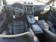 ✅ 2017 Porsche Macan GTS • VIN: WP1AG2A57HLB56535 • Lot: 86307095. Listed on Copart with 99,639 mi. Free auction sales archive from the USA and detailed vehicle history report at DreamBid. Image 8.