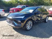 ✅ 2024 Buick Envista Avenir • VIN: KL47LCE2XRB077844 • Lot: 43471591. Wystawiony na IAAI z przebiegiem 21 299 mil. Bezpłatny archiwum sprzedaży aukcyjnych z USA i szczegółowy raport historii pojazdu na DreamBid. Zdjęcie 19.