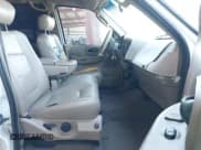 ✅ 2003 Ford F-150 XLT • VIN: 1FTRW07L73KD17031 • Лот: 43242728. Опубликован ранее на IAAI с пробегом 177 780 миль. Бесплатный доступ к архиву аукционных продаж из США и подробный отчёт об истории автомобиля на DreamBid. Изображение 5.