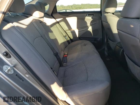 ✅ 2012 Hyundai Sonata GLS • VIN: 5NPEB4AC3CH445968 • Lot: 63669774. Listed on Copart with 125,844 mi. Free auction sales archive from the USA and detailed vehicle history report at DreamBid. Image 10.