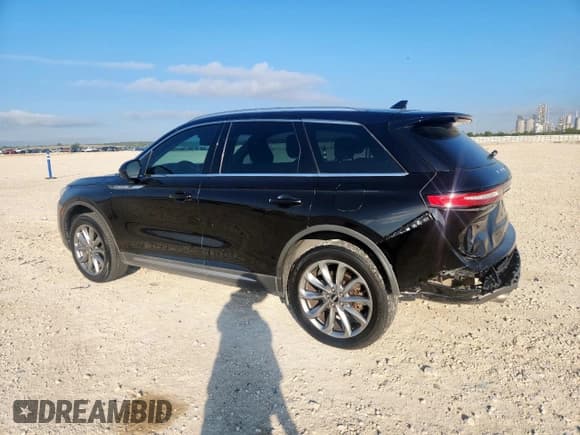 ✅ 2022 Lincoln Corsair Standard • VIN: 5LMCJ1C99NUL01787 • Lot: 80515695. Wystawiony na Copart z przebiegiem 140 180 mil. Bezpłatny archiwum sprzedaży aukcyjnych z USA i szczegółowy raport historii pojazdu na DreamBid. Zdjęcie 2.