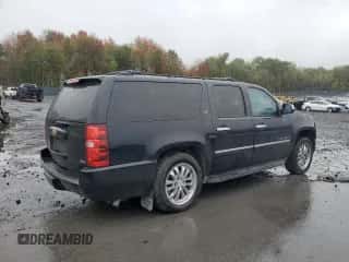2012 Chevrolet Suburban LTZ z VIN 1GNSKKE74CR234444, wystawiony jako Copart lot #85596655 z przebiegiem 223 614 mil mil oraz Szkoda całkowita • Salvage title. Historia ofert i sprzedaży dostępna na DreamBid. Obrazek 3.