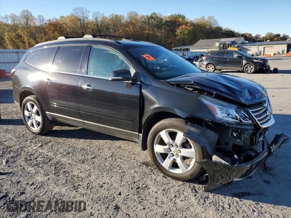 ✅ 2017 Chevrolet Traverse LT • VIN: 1GNKVGKD0HJ323819 • Lot: 85395815. Wystawiony na Copart z przebiegiem 140 637 mil. Bezpłatny archiwum sprzedaży aukcyjnych z USA i szczegółowy raport historii pojazdu na DreamBid. Zdjęcie 4.