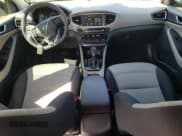 ✅ 2019 Hyundai Ioniq SEL • VIN: KMHC75LC7KU127847 • Lot: 49959985. Wystawiony na Copart z przebiegiem 112 104 mil. Bezpłatny archiwum sprzedaży aukcyjnych z USA i szczegółowy raport historii pojazdu na DreamBid. Zdjęcie 8.