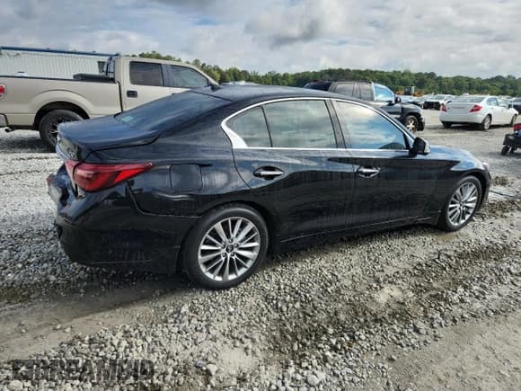 ✅ 2024 Infiniti Q50 Luxe • VIN: JN1EV7BP1RM600044 • Lot: 83973965. Listed on Copart with 45,939 mi. Free auction sales archive from the USA and detailed vehicle history report at DreamBid. Image 3.