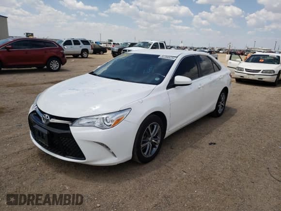✅ 2015 Toyota Camry XLE • VIN: 4T1BF1FK7FU110613 • Lot: 49833392. Listed on Copart with 103,115 mi. Free auction sales archive from the USA and detailed vehicle history report at DreamBid. Image 2.