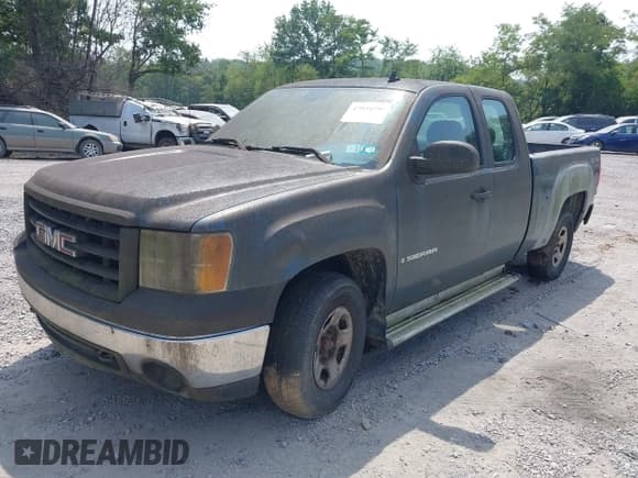 ✅ 2008 GMC Sierra 1500 SLE1 • VIN: 1GTEK19C28Z113135 • Lot: 42934580. Listed on IAAI with 346,201 mi. Free auction sales archive from the USA and detailed vehicle history report at DreamBid. Image 2.