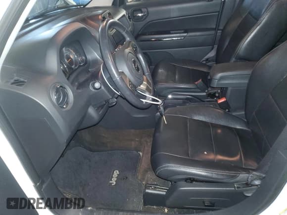 ✅ 2014 Jeep Patriot Limited • VIN: 1C4NJPCB9ED646470 • Lot: 88624725. Listed on Copart with 83,717 mi. Free auction sales archive from the USA and detailed vehicle history report at DreamBid. Image 7.