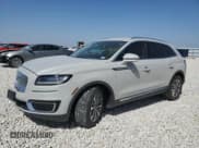 ✅ 2020 Lincoln Nautilus Standard • VIN: 2LMPJ6J96LBL14881 • Lot: 49259625. Listed on Copart with 65,561 mi. Free auction sales archive from the USA and detailed vehicle history report at DreamBid. Image 1.