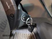 ✅ 2007 Toyota Highlander w/3rd Row • VIN: JTEEP21A570194065 • Lot: 42436347. Wystawiony na IAAI z przebiegiem 114 559 mil. Bezpłatny archiwum sprzedaży aukcyjnych z USA i szczegółowy raport historii pojazdu na DreamBid. Zdjęcie 11.