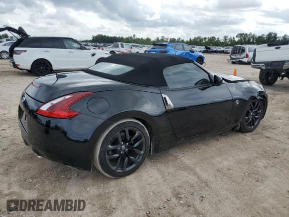 ✅ 2019 Nissan 370Z Touring • VIN: JN1AZ4FH7KM620115 • Лот: 70046694. Опубликован ранее на Copart с пробегом 77 683 миль. Бесплатный доступ к архиву аукционных продаж из США и подробный отчёт об истории автомобиля на DreamBid. Изображение 3.